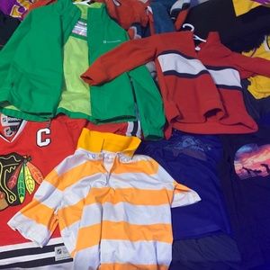 Bunch of clothes for sale !